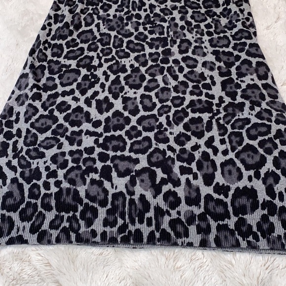 Banana Republic Cheetah print cotton viscose blend sweater dress NWOT. size XS - Picture 7 of 14
